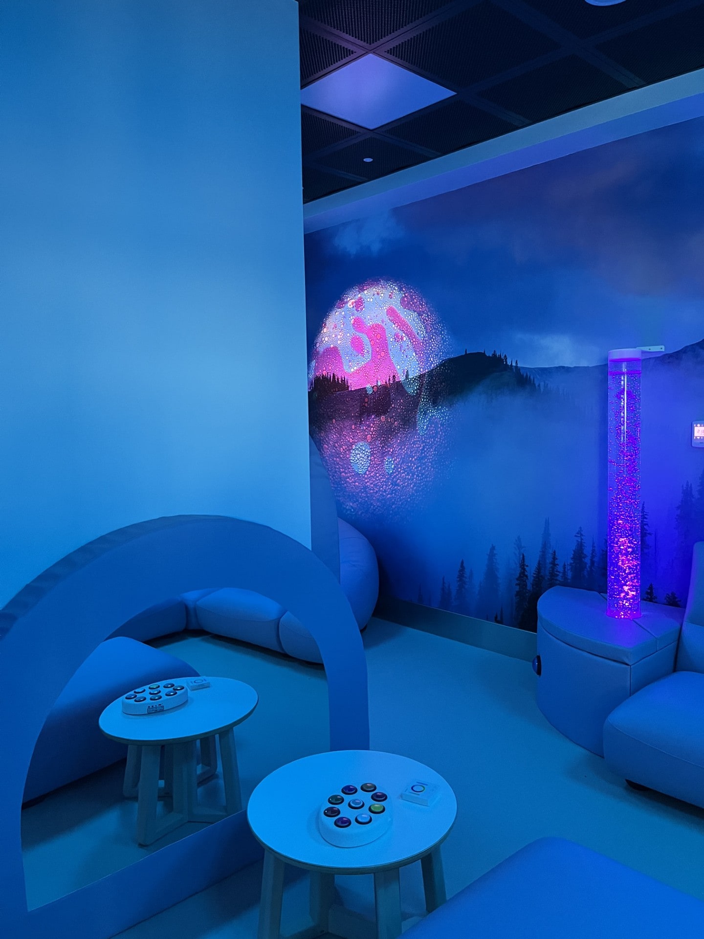 Manchester Airport opens new hi-tech sensory zone in Terminal 2