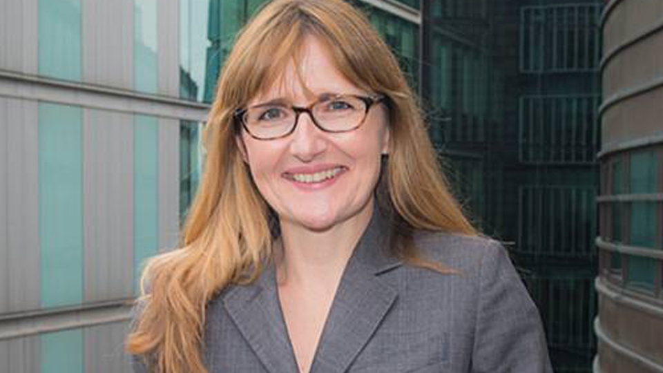 Former Oldham Council boss paid six times the salary of average Oldhamer