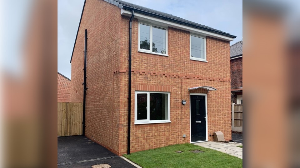 First Choice Homes Oldham delivers 15 new family homes in Royton