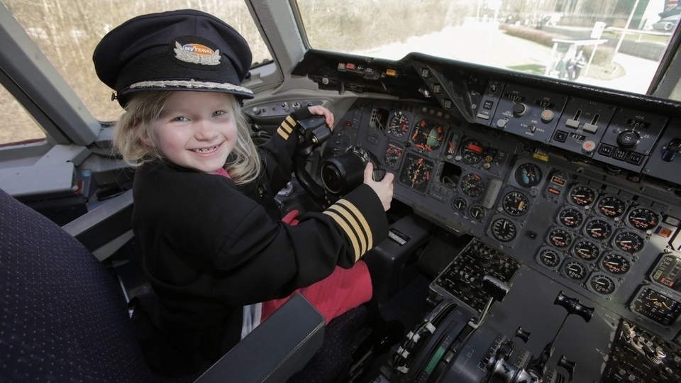 Popular Flight Academy returns to airport’s Runway Visitor Park