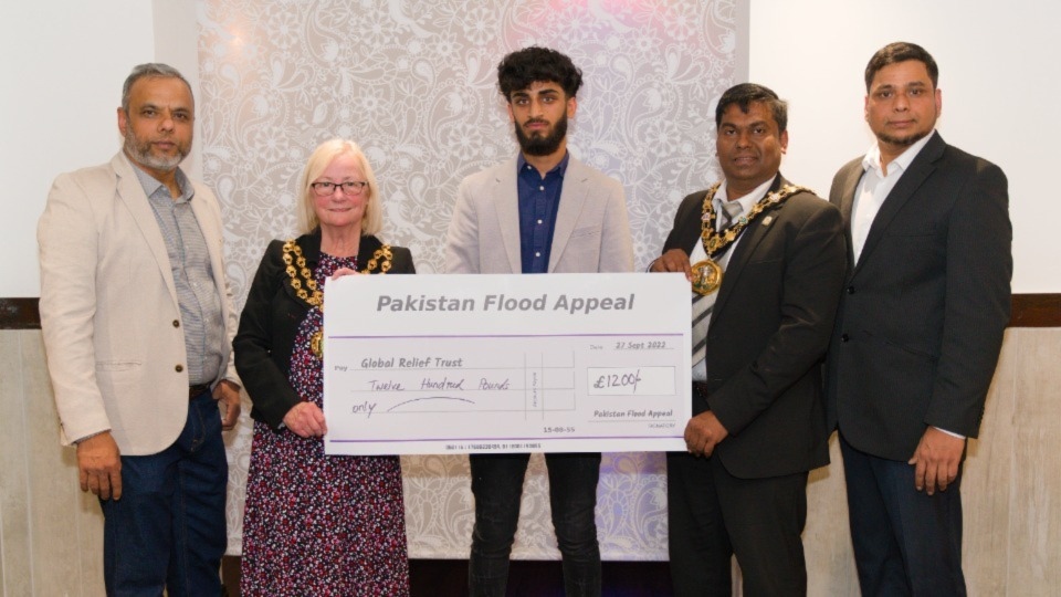 Flood fundraiser further fosters friendship between nations