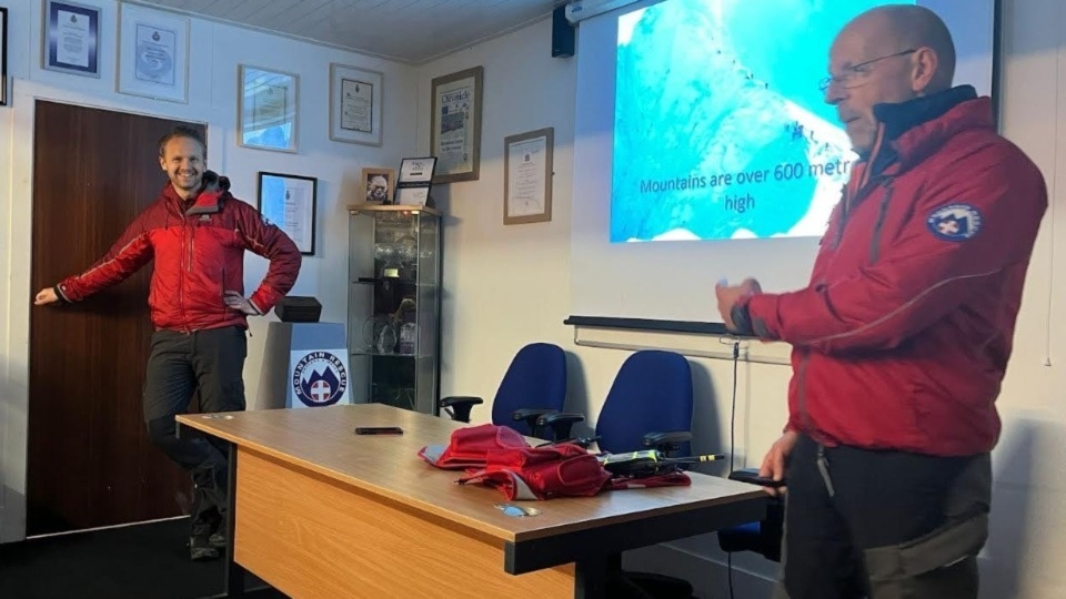 Brownies enjoy a day at rescue team's base