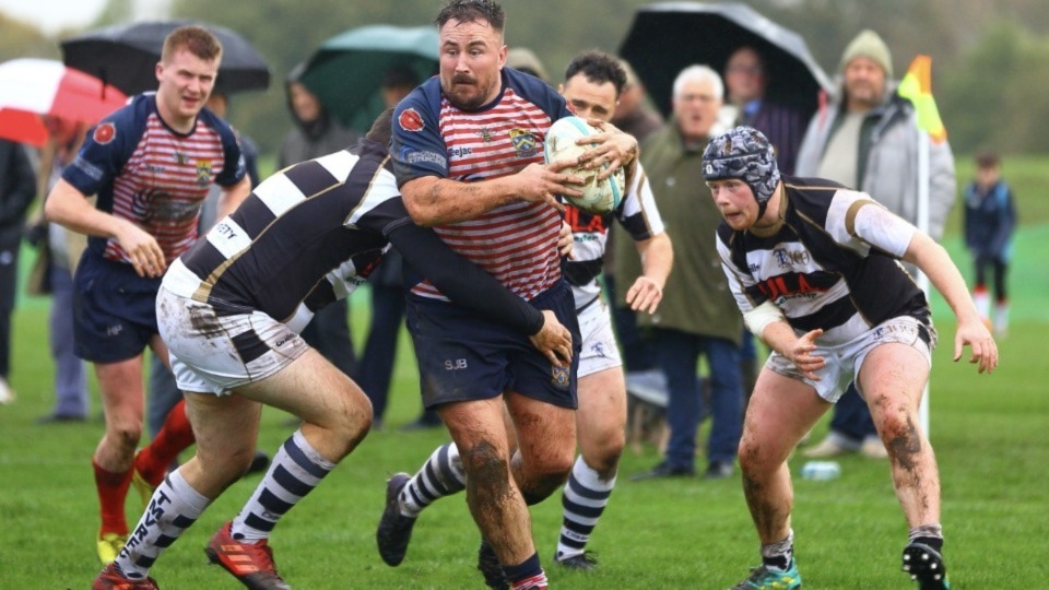 Oldham grind out victory at Trafford