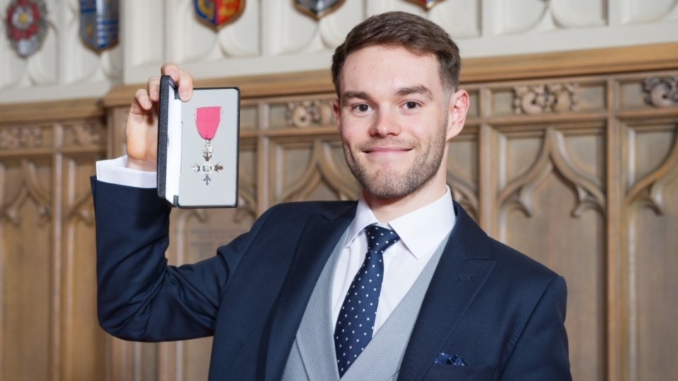 Shaw cycling hero Matt receives his MBE