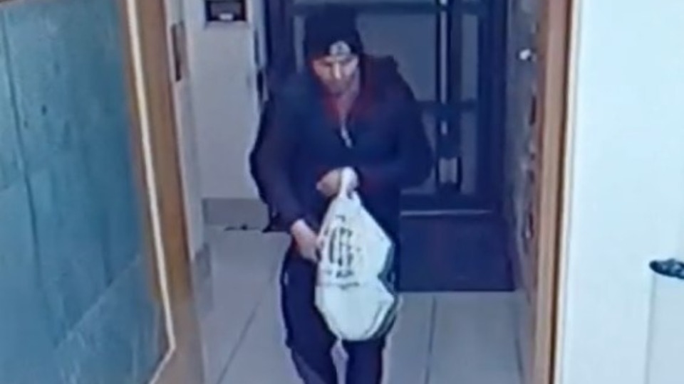 Stolen parcel - police issue appeal to trace this man