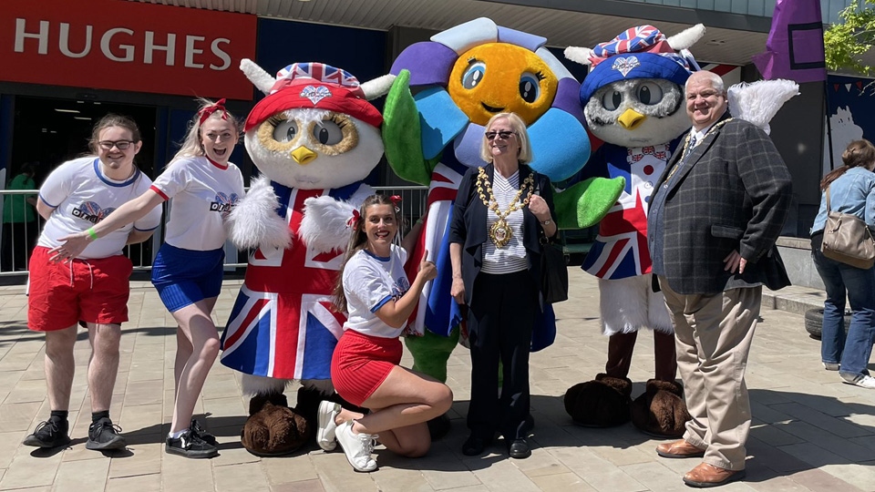 It's here! Two days of jubilee celebrations with Festival Oldham