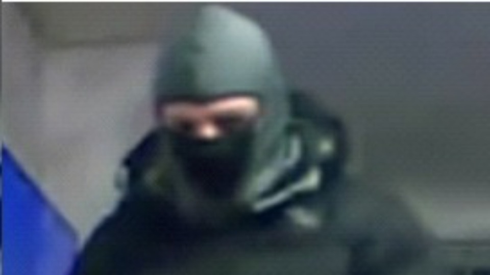 Chadderton attempted burglaries - do you recognise this man?