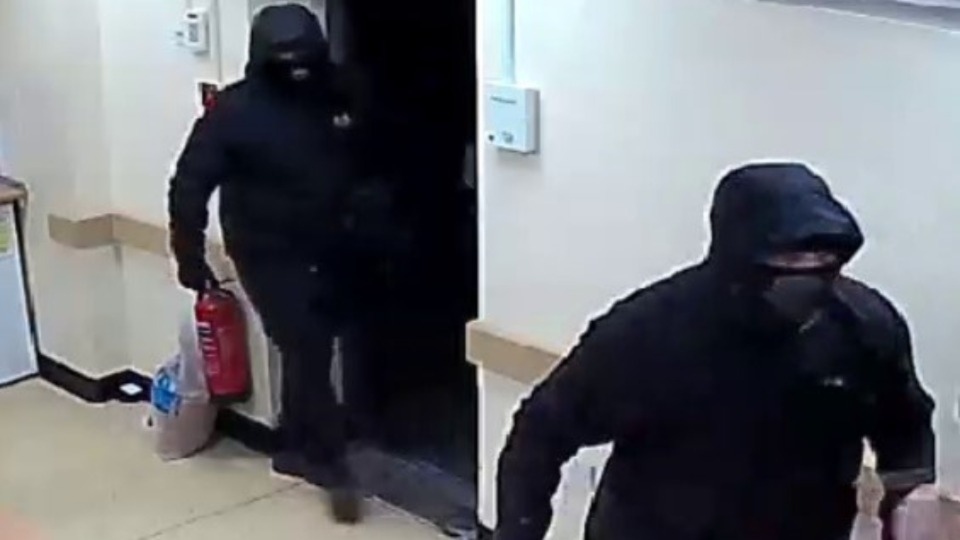 Police appeal for witness information following shopping centre robbery