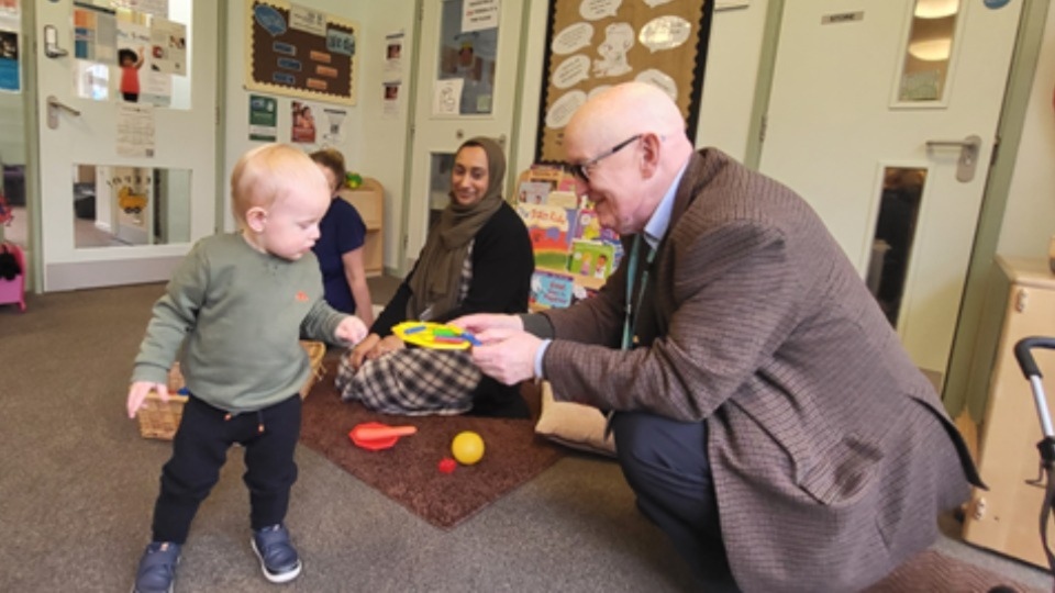 Oldham families to benefit from new family hubs