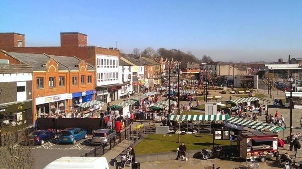 Councillor apologises for conduct in market row meeting - but does not retract all allegations