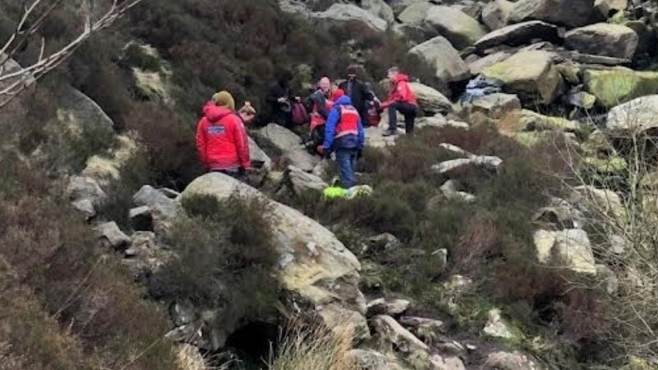 Rescue team rush to the aid of injured walker near Birchen Clough