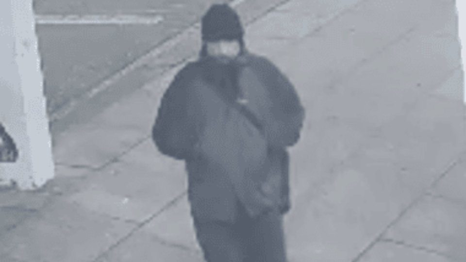 Detectives appeal for witnesses and to identify a man following Middleton business robbery