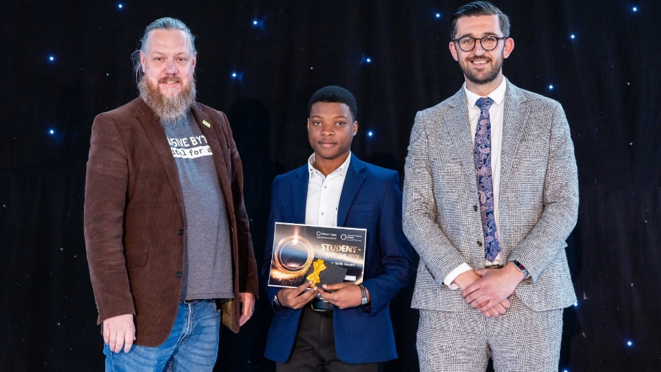 Outstanding learners recognised at Oldham College student awards bash's