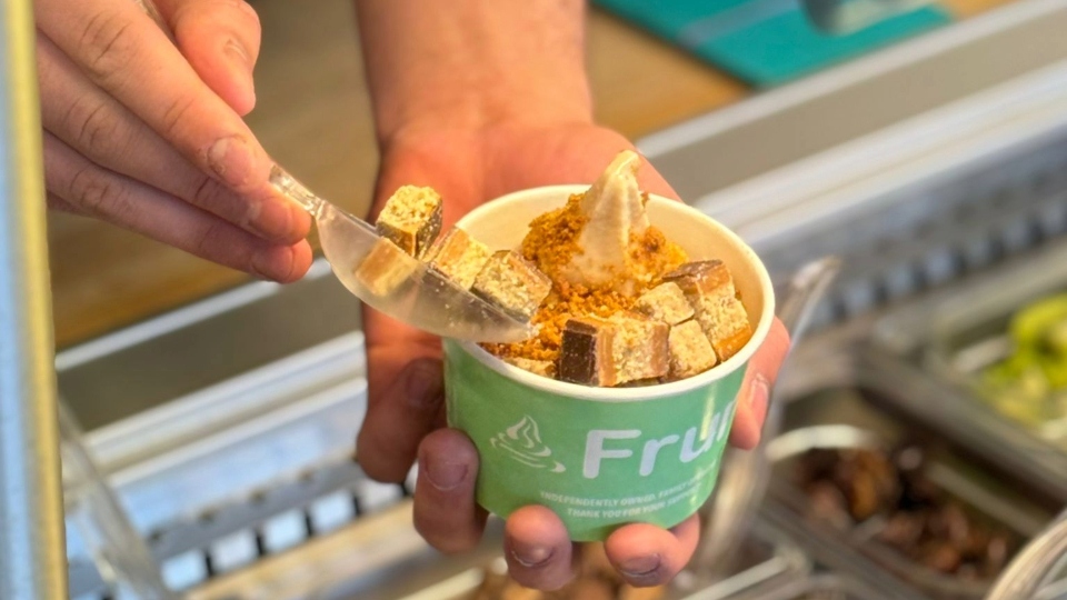Leading fro-yo brand Frurt set to launch brand new store in Oldham
