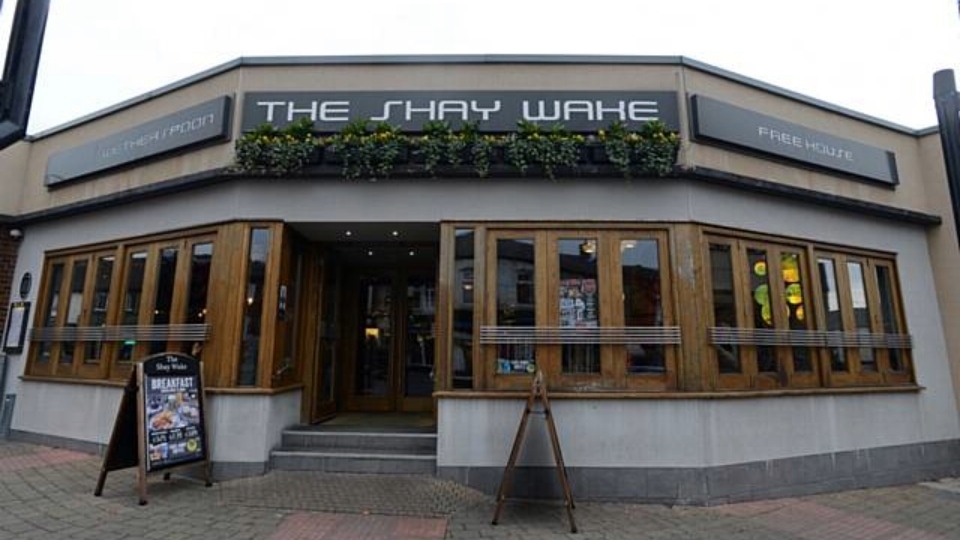 Shaw pub gains top five-star hygiene rating