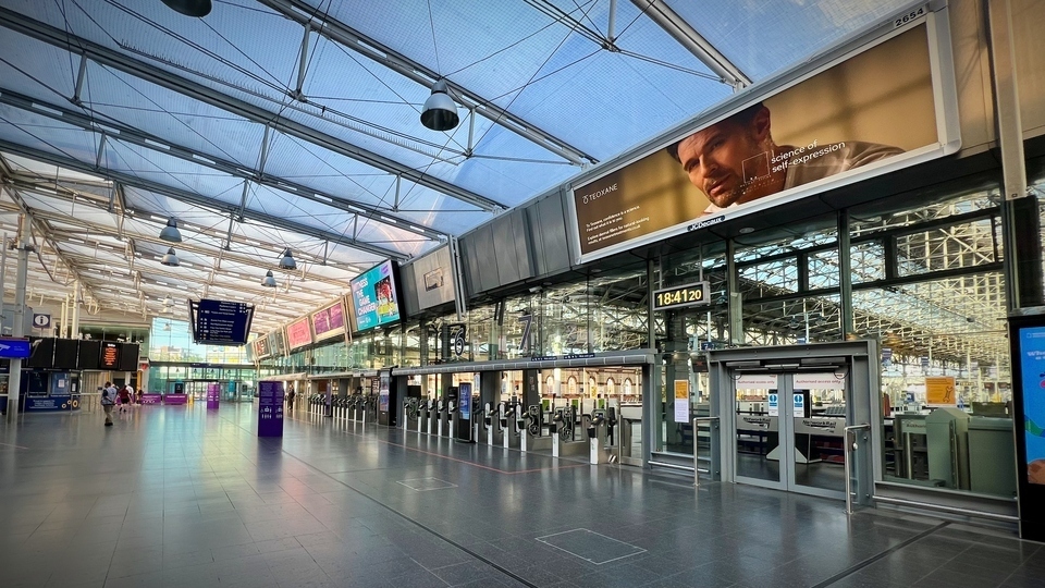 Rail passengers from Manchester to London can expect a new Euston… but it could be YEARS before transport chiefs plan it