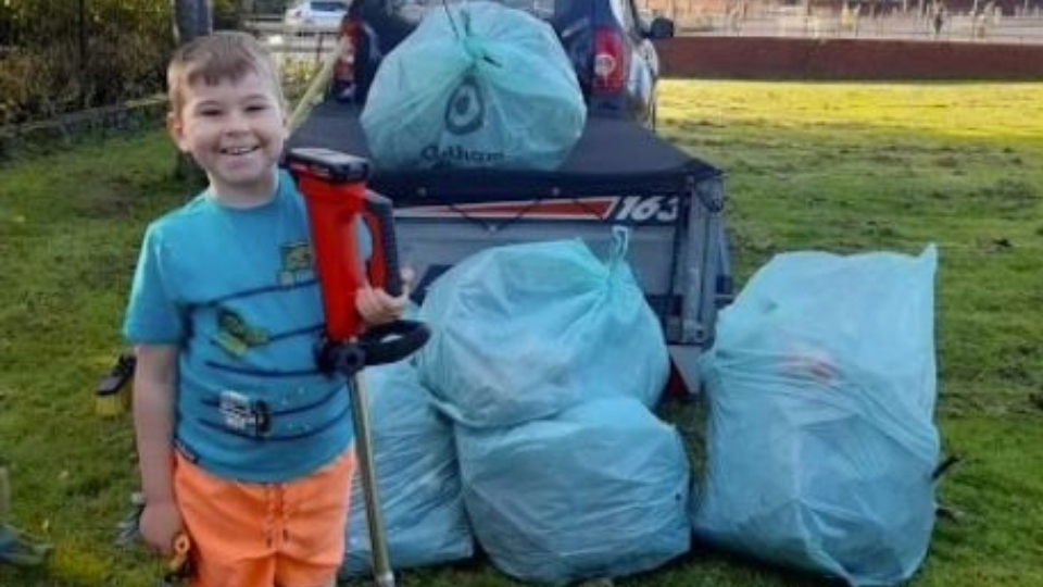 The Oldham kid armed with a strimmer who took litter matters into his own hands