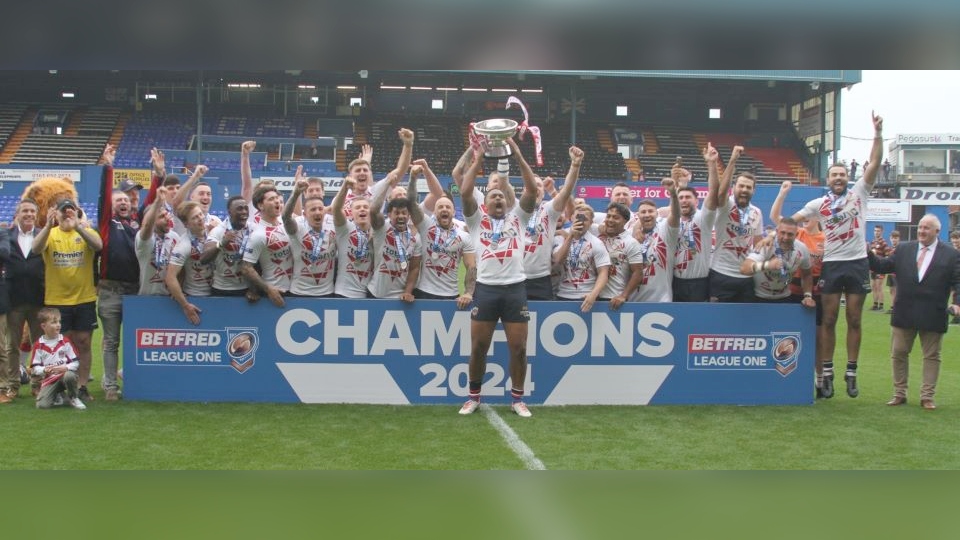 Roughyeds celebrate title victory in glorious style
