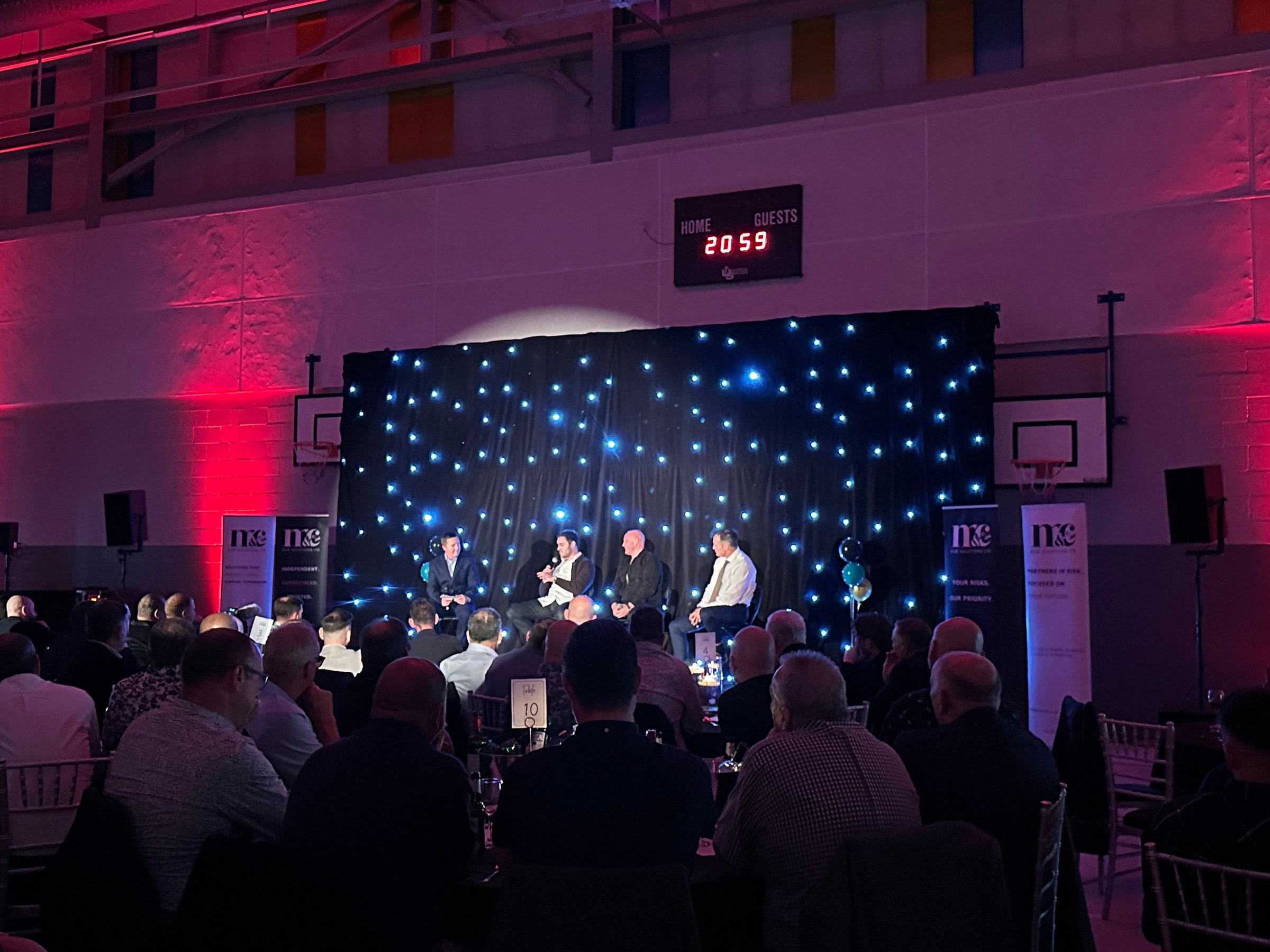 Mahdlo Youth Zone’s rugby dinner raises £10,000 for Oldham’s young people